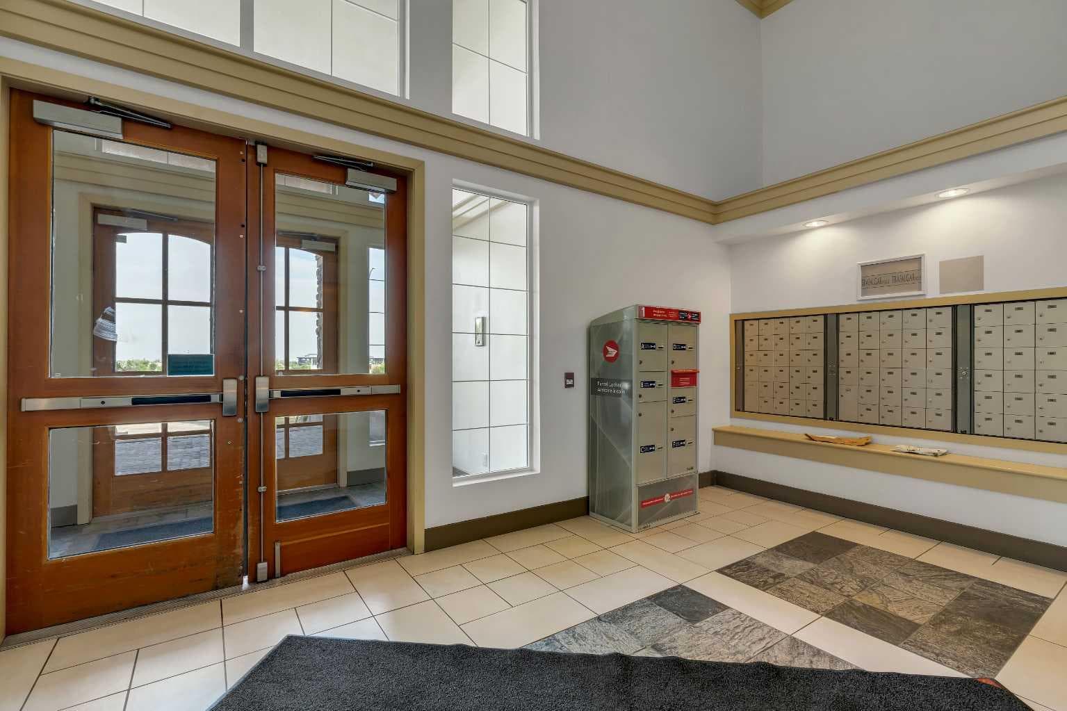 214, 5115 Richard Road SW