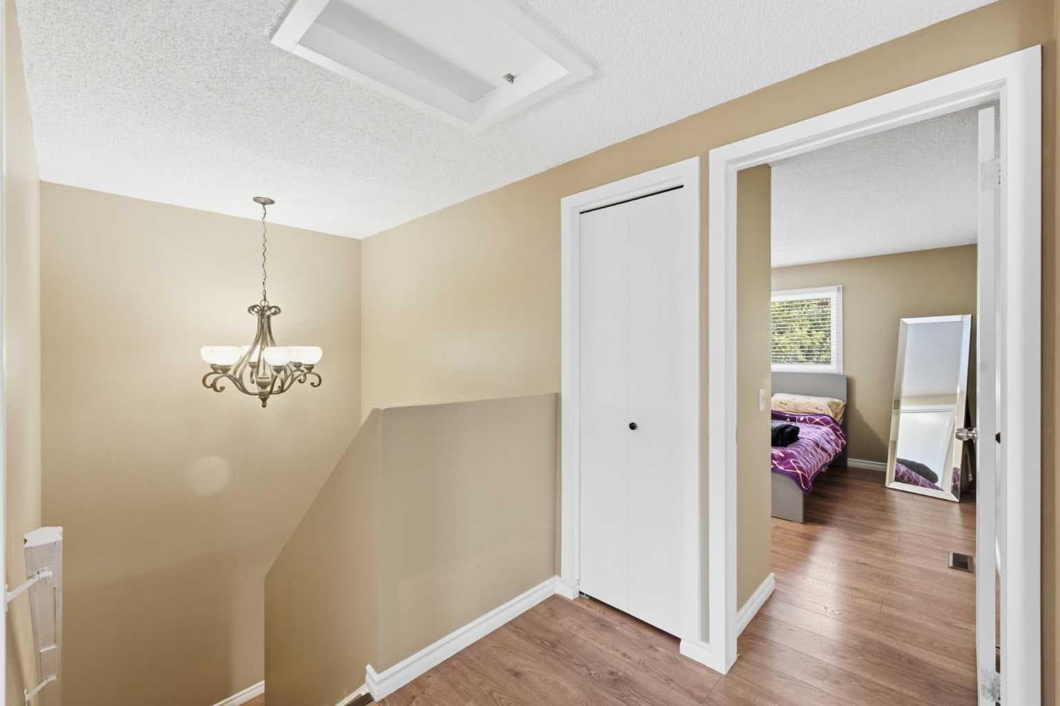 227 Abalone Place NE