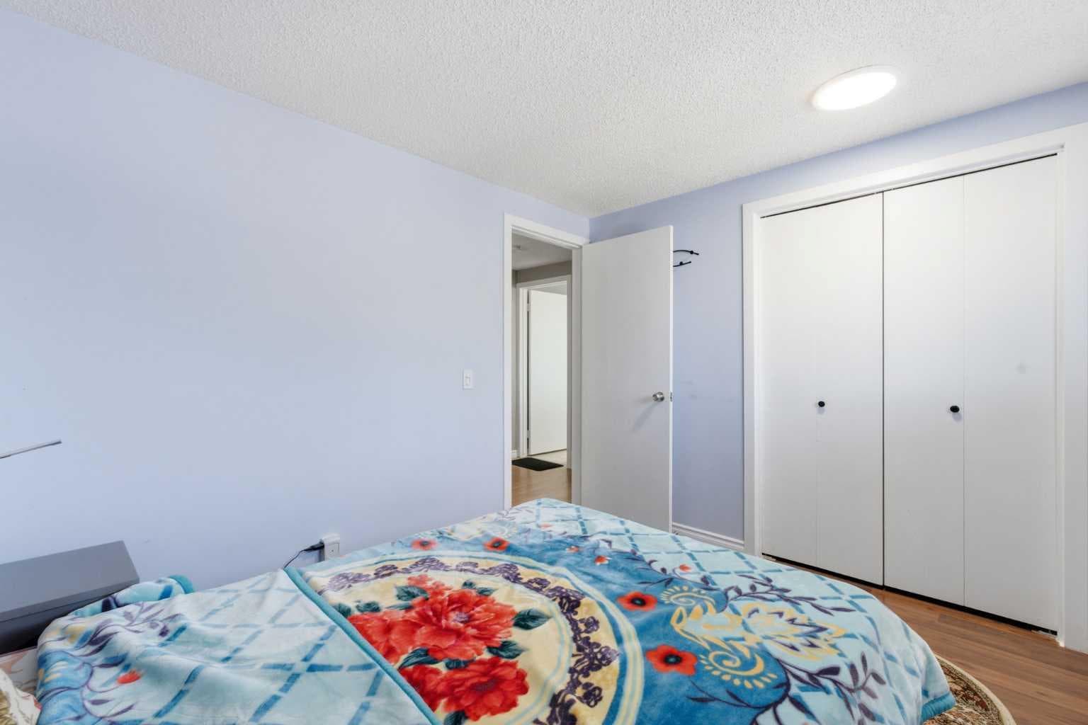 227 Abalone Place NE
