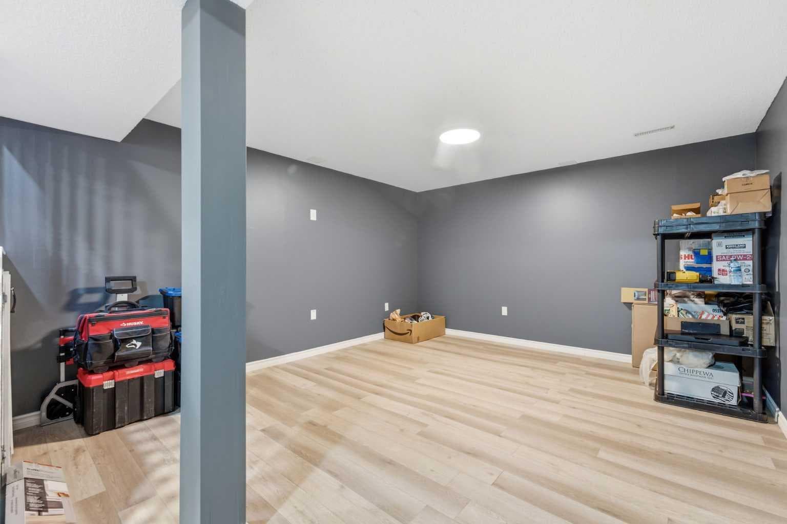 227 Abalone Place NE