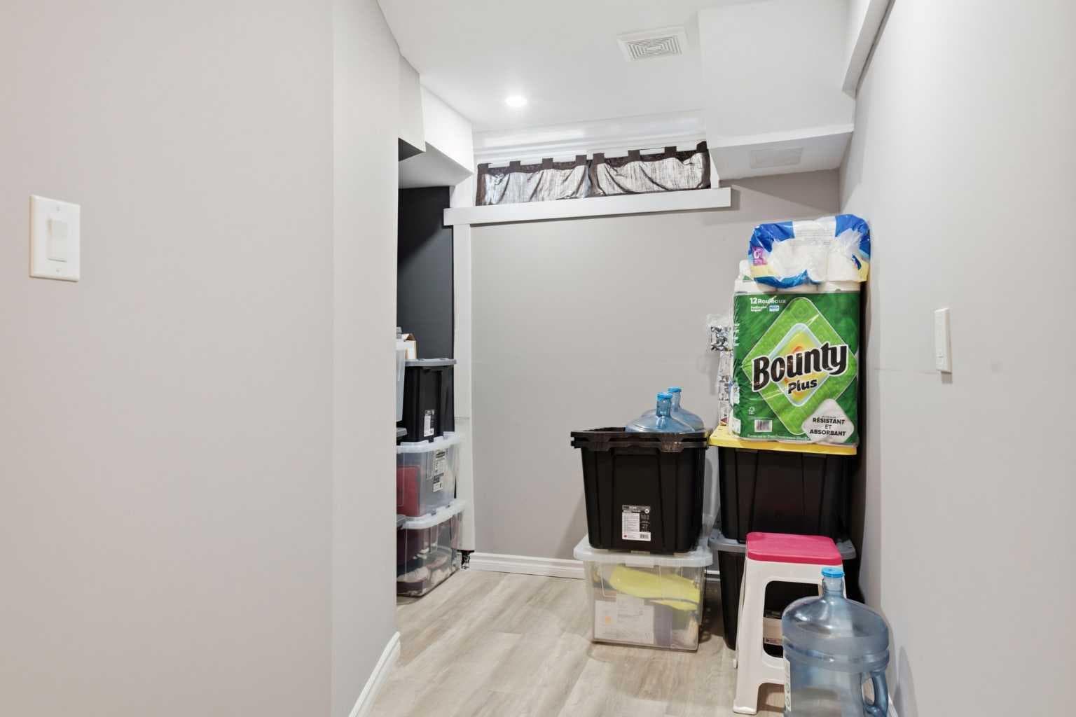 227 Abalone Place NE