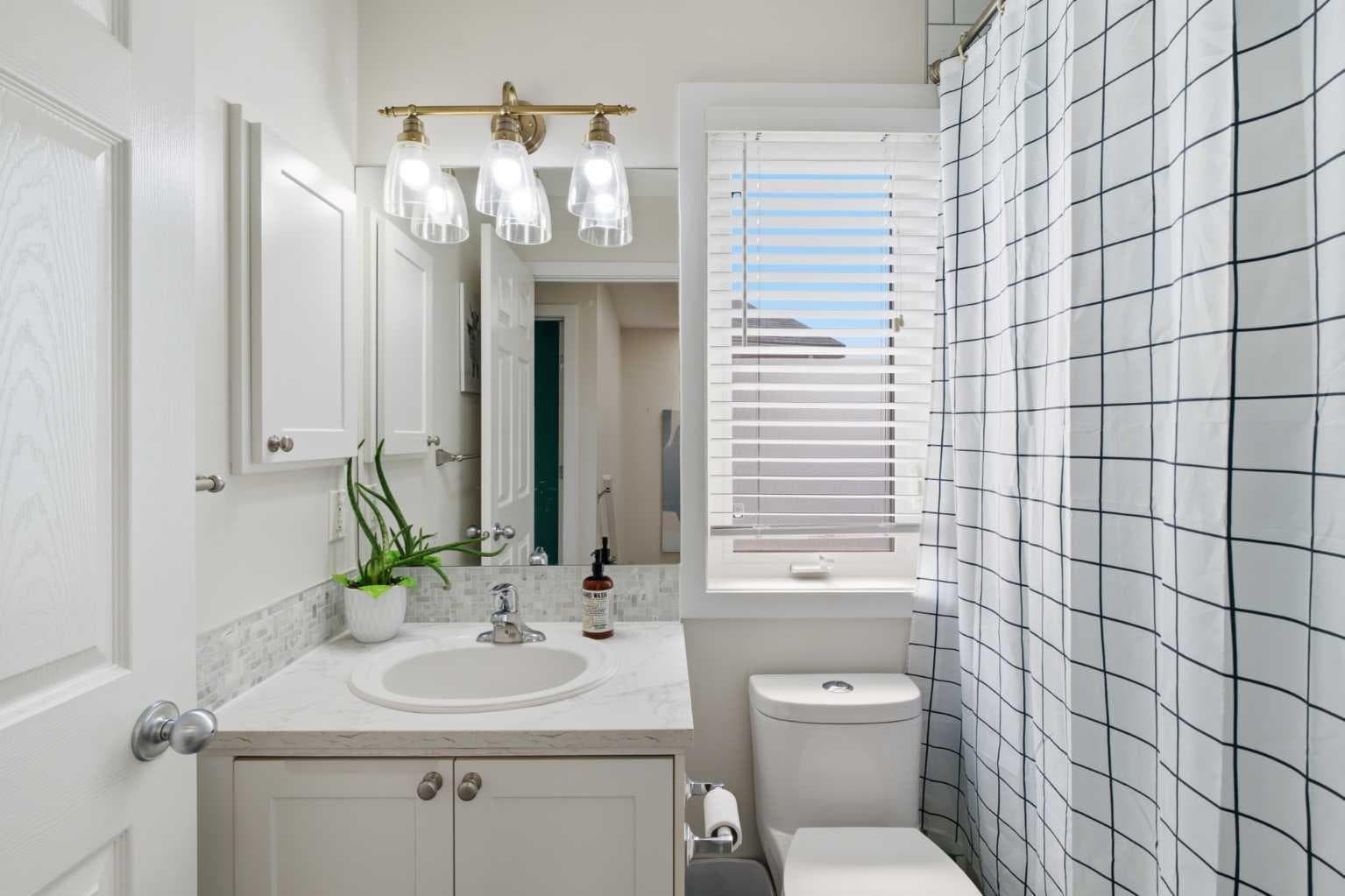 9 Ross Place 