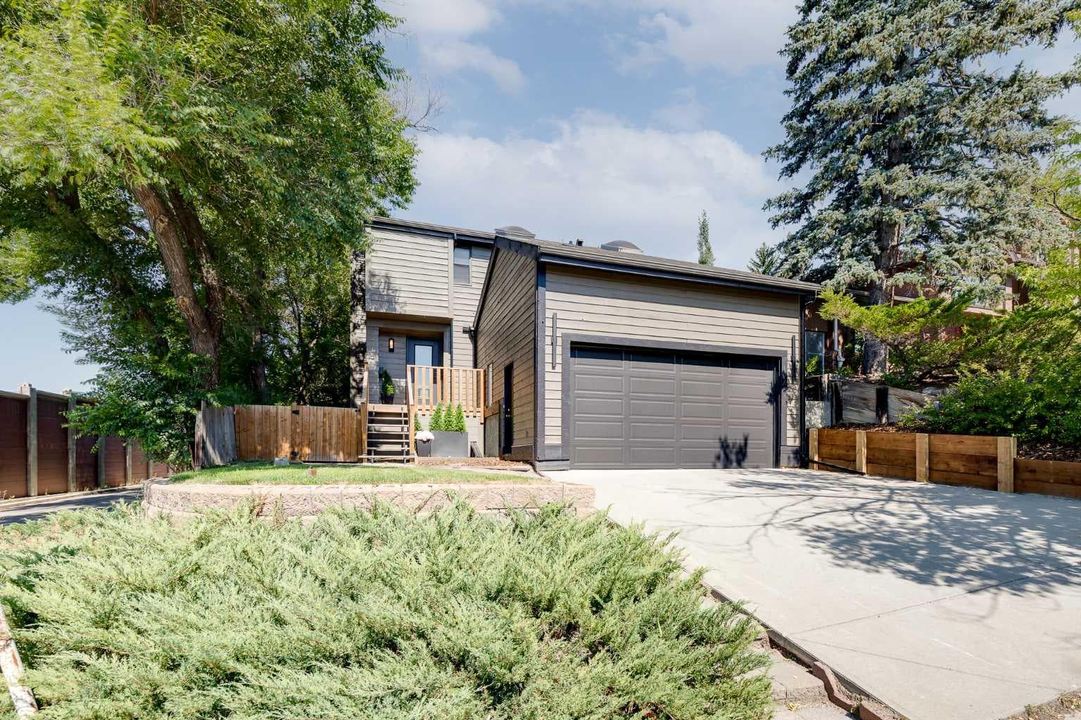 2416 14 Avenue NW