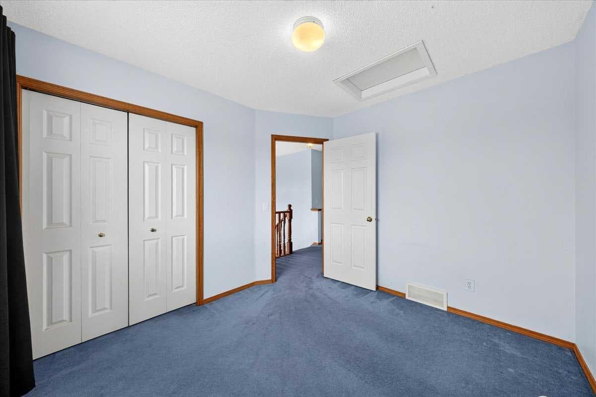 74 Anaheim Gardens NE