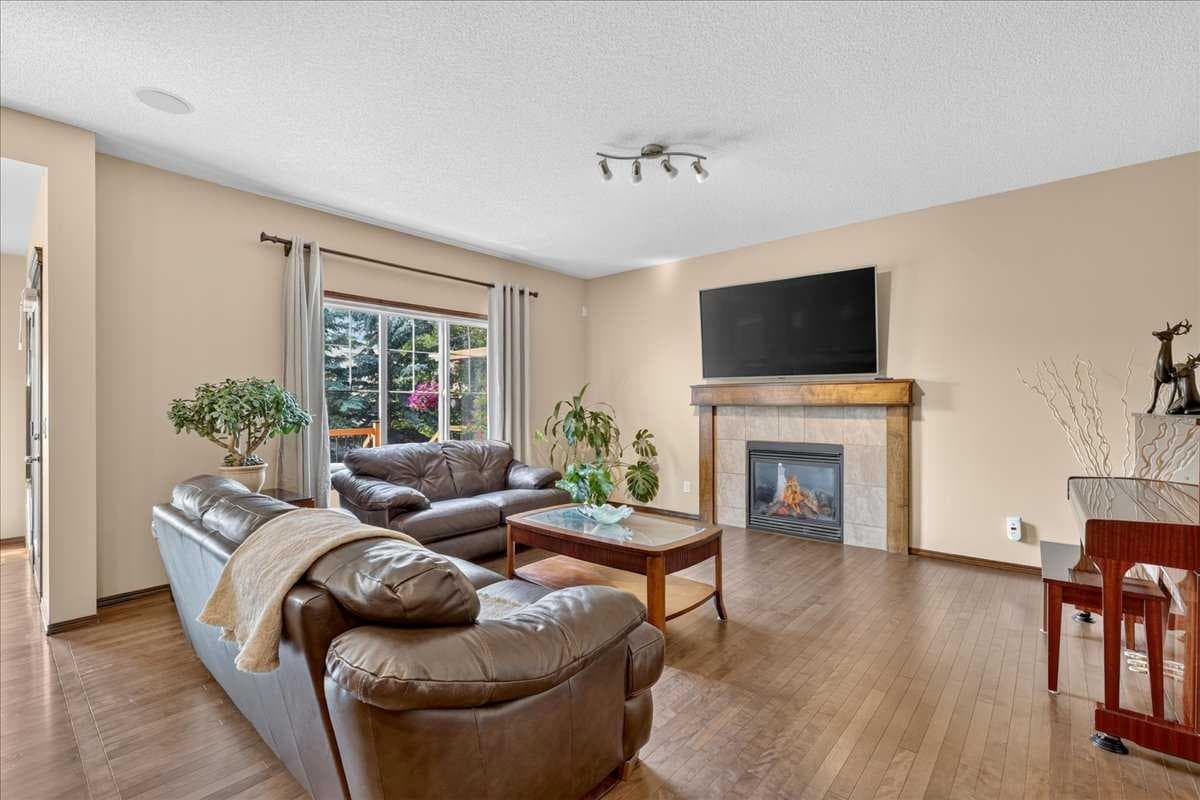 277 Evermeadow Avenue SW