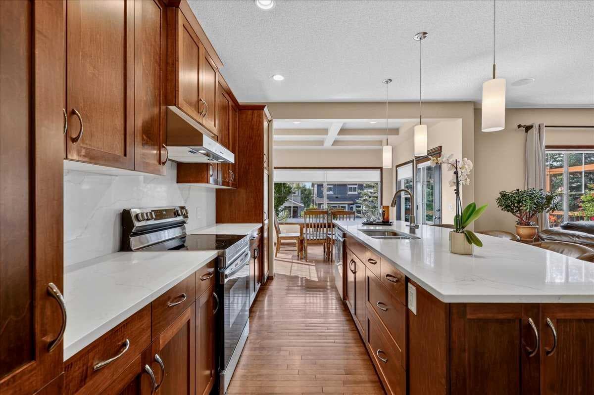 277 Evermeadow Avenue SW