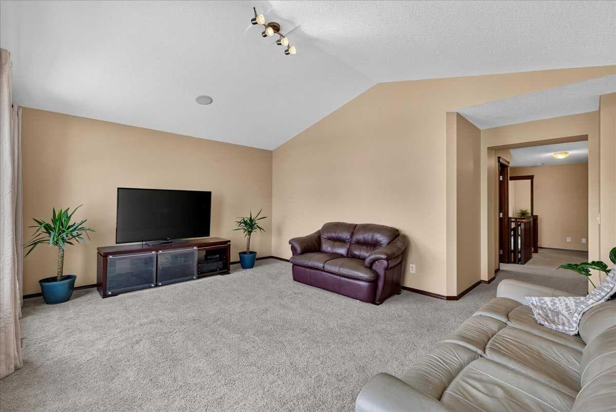 277 Evermeadow Avenue SW