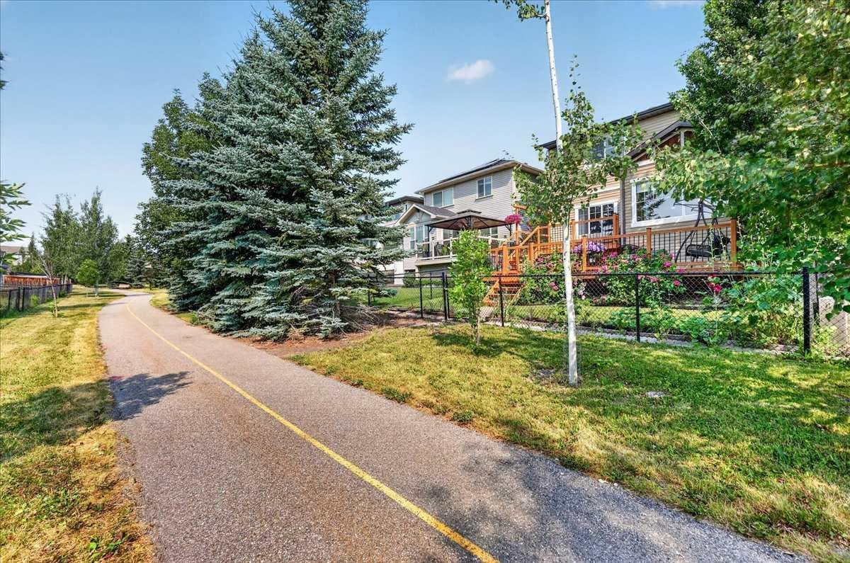 277 Evermeadow Avenue SW