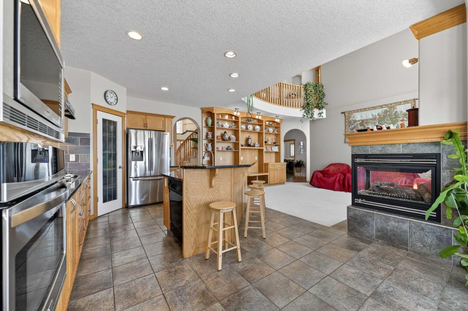 359 Rocky Ridge Drive NW