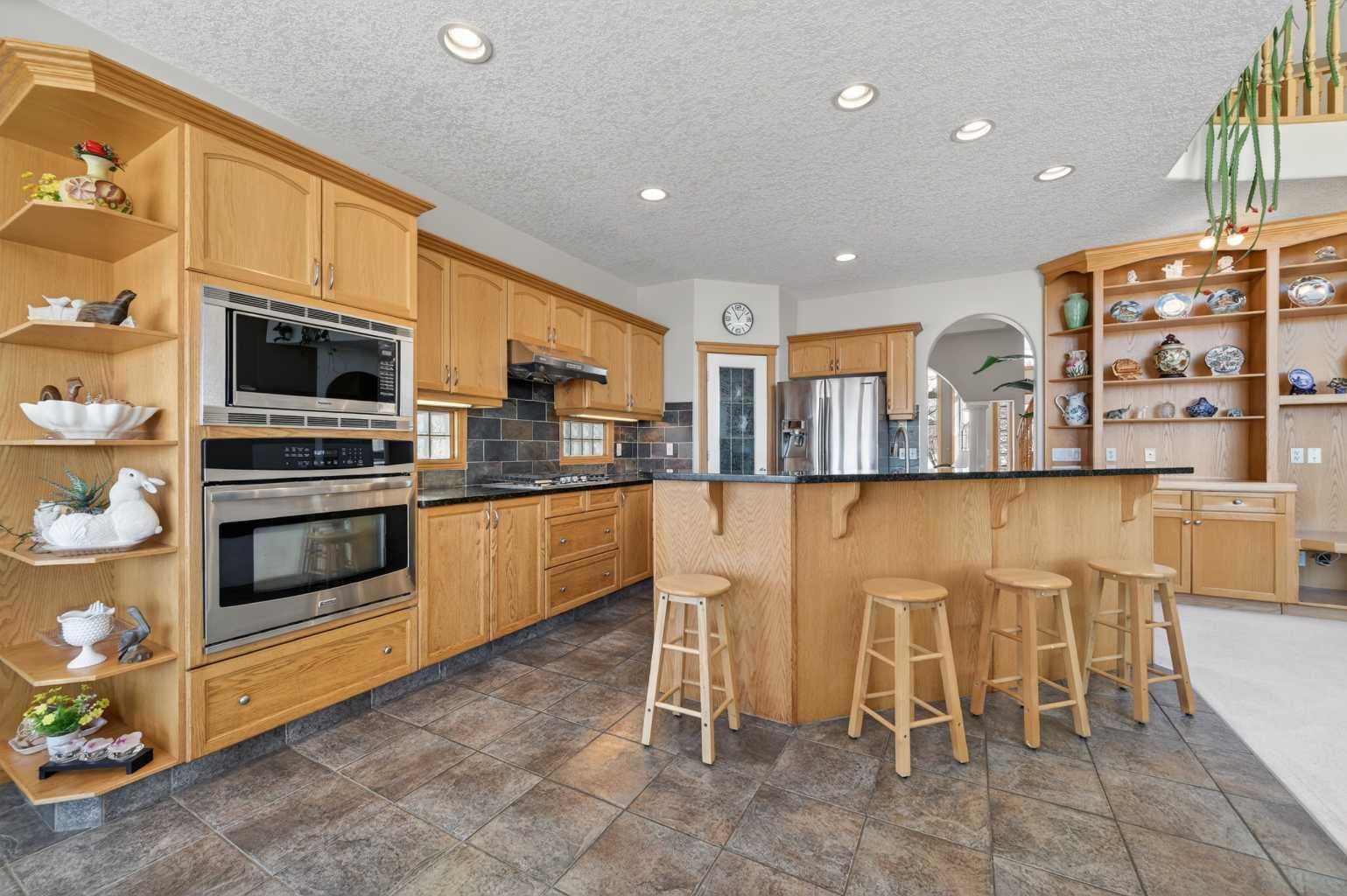 359 Rocky Ridge Drive NW