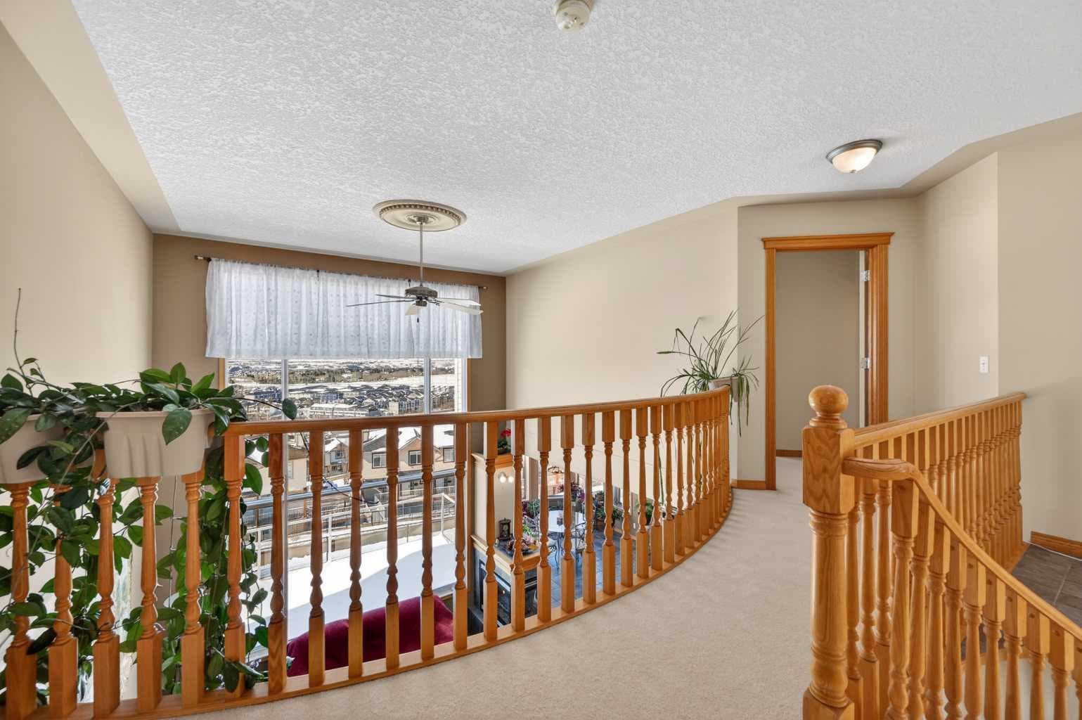 359 Rocky Ridge Drive NW