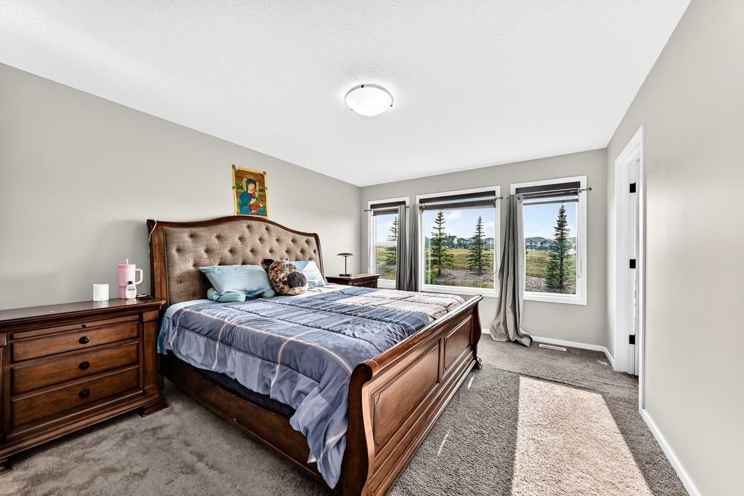 296 Nolancrest Heights NW