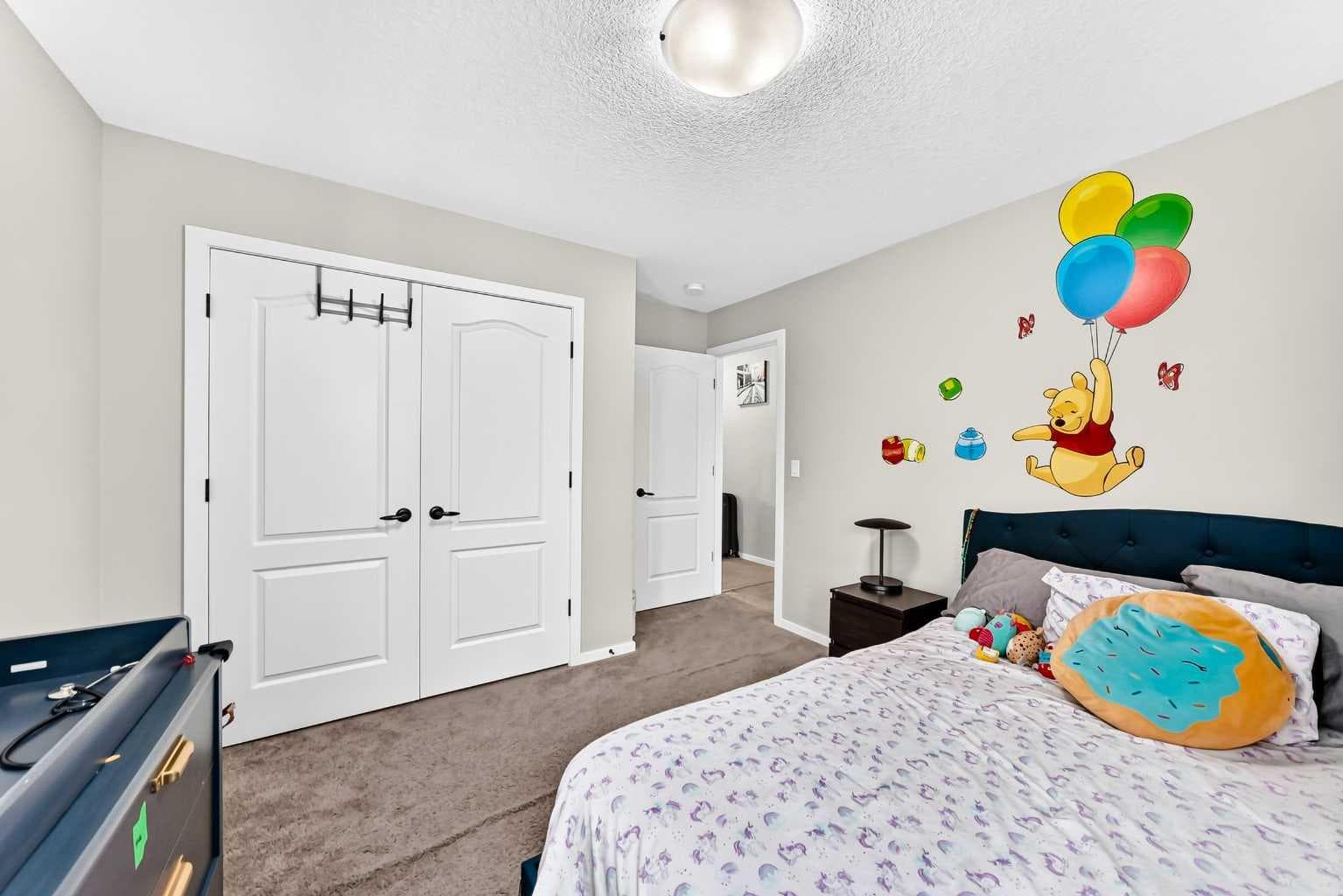296 Nolancrest Heights NW