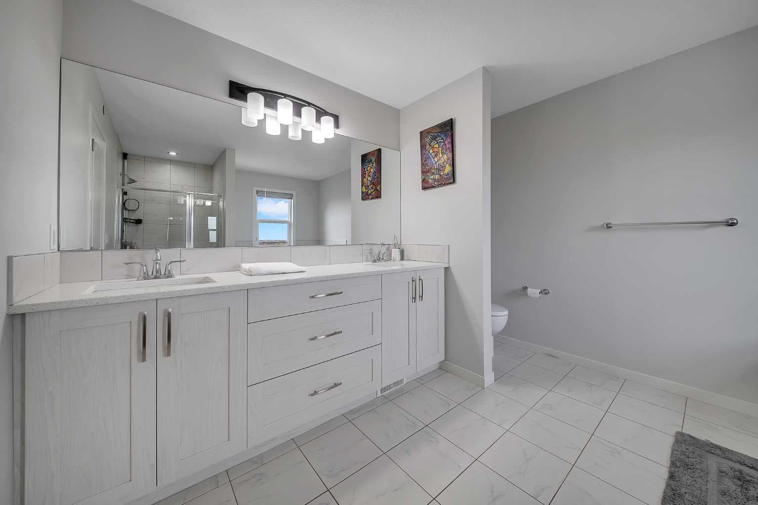 132 Howse Crescent NE