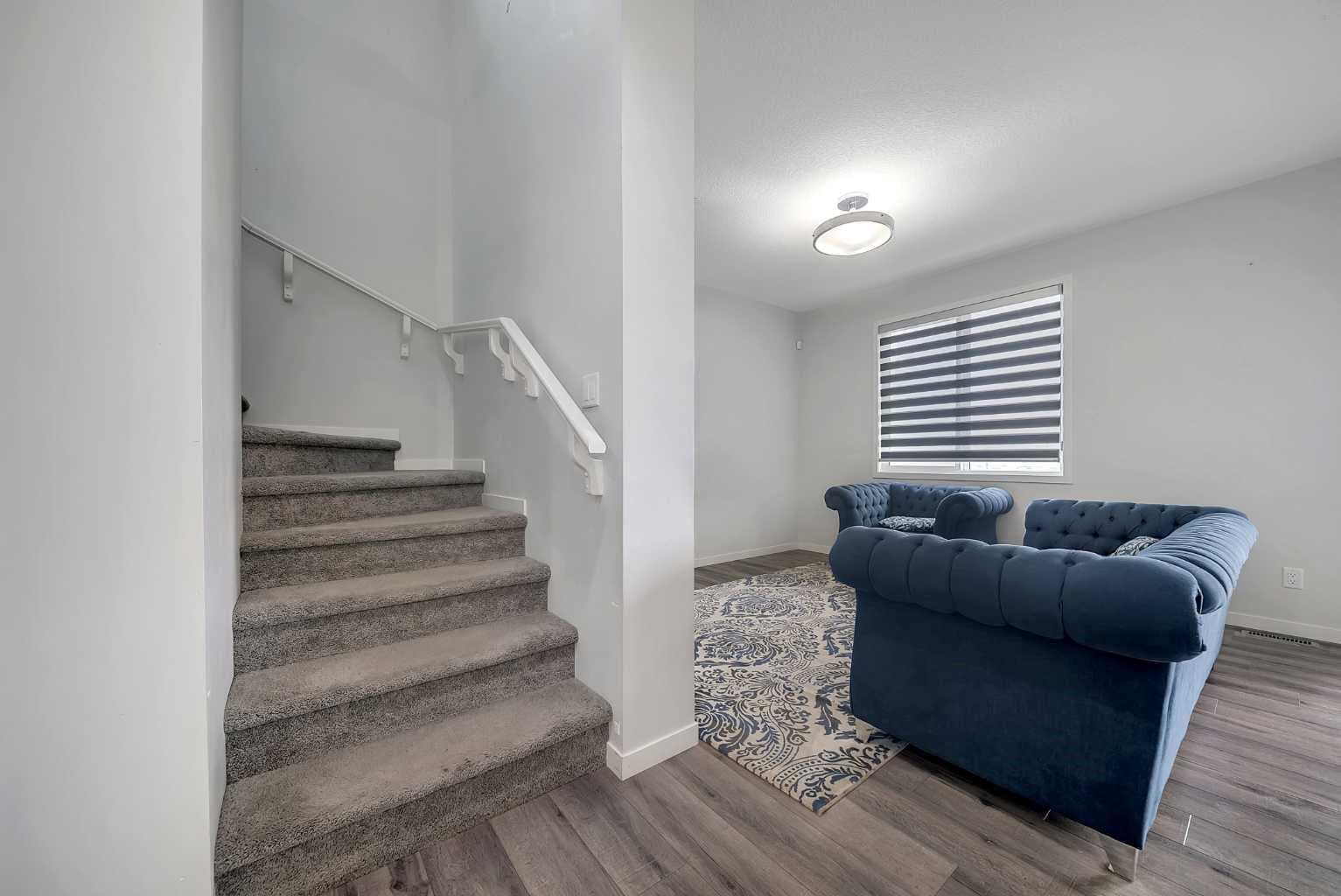 132 Howse Crescent NE
