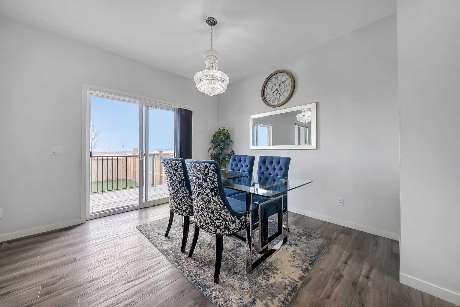 132 Howse Crescent NE