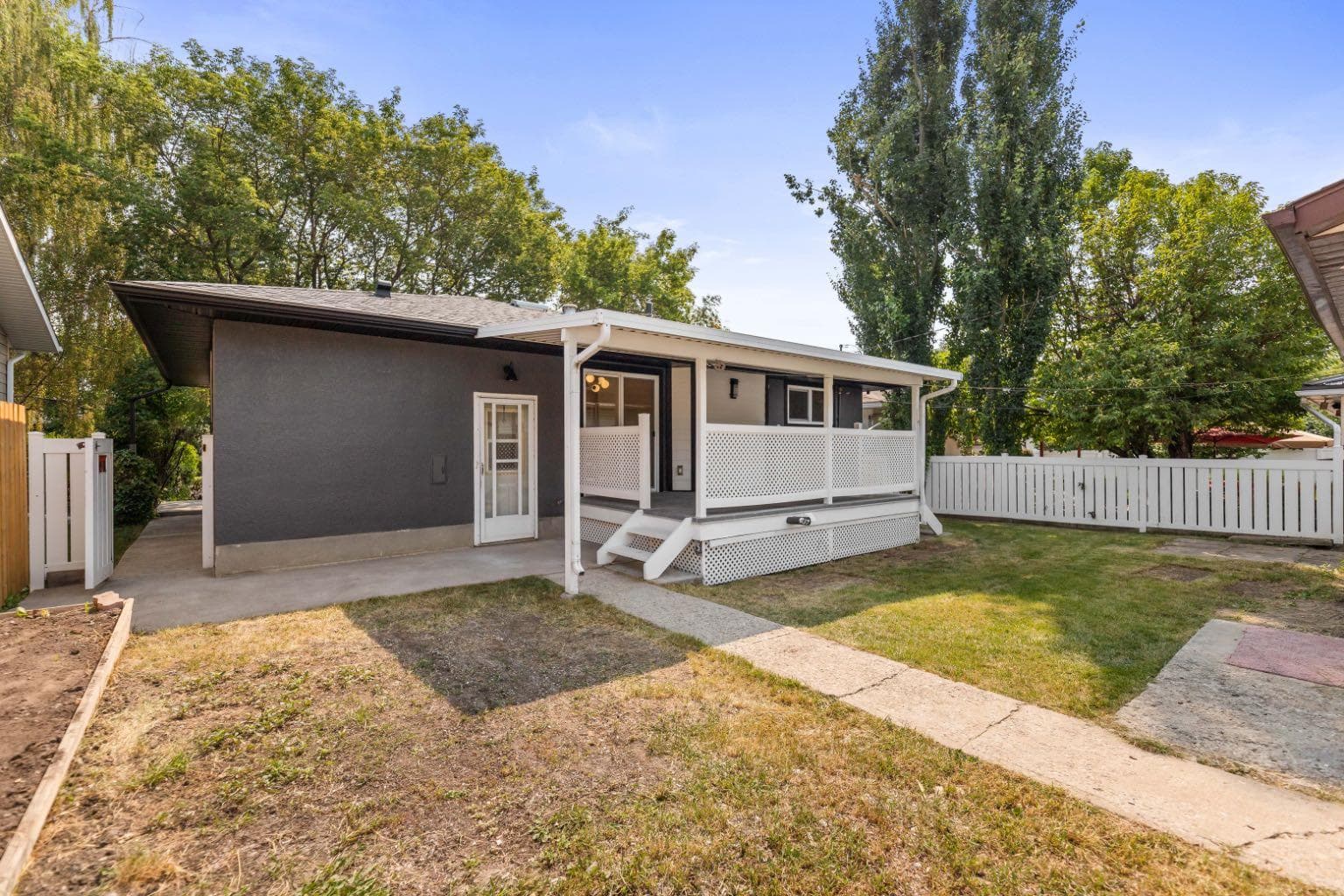 439 Arlington Drive SE