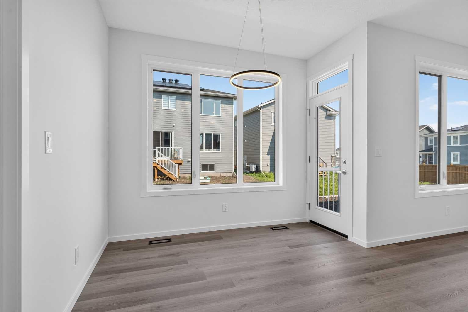 110 Yorkstone Villas SW
