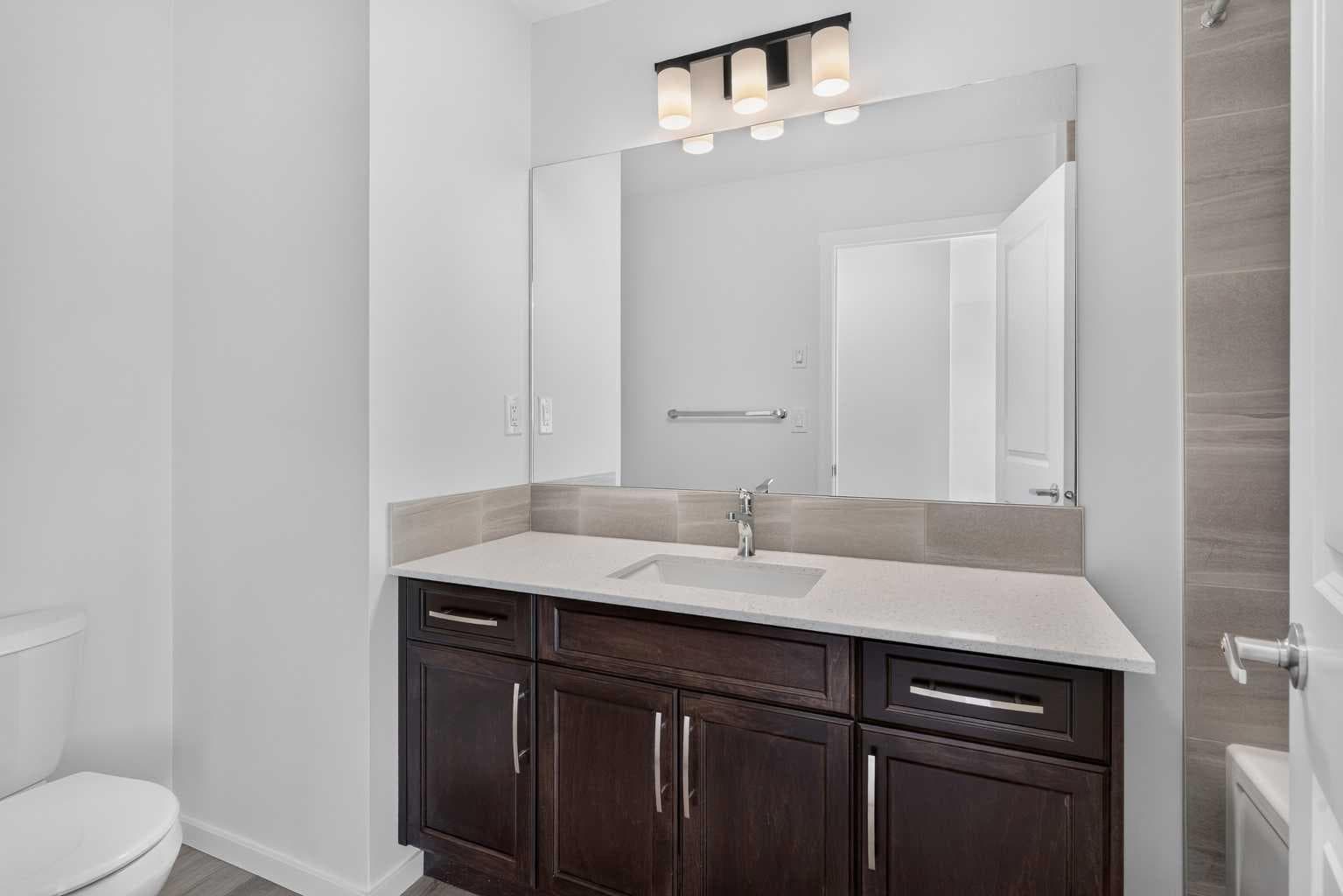 110 Yorkstone Villas SW