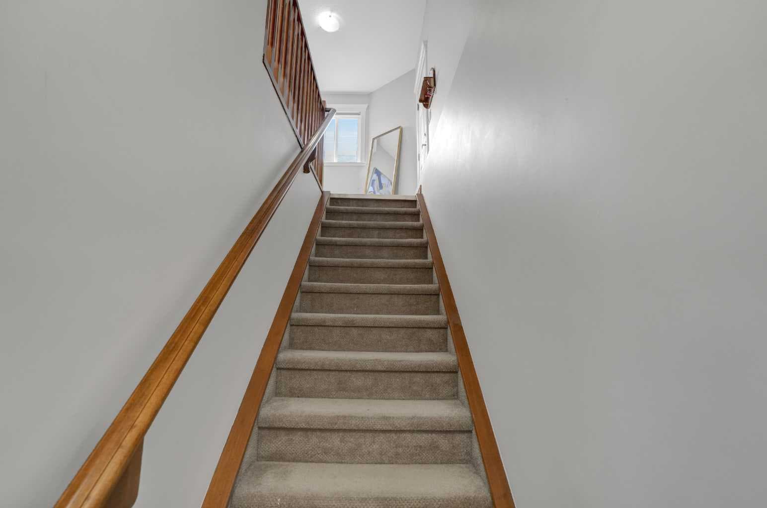 45 Sherwood View NW