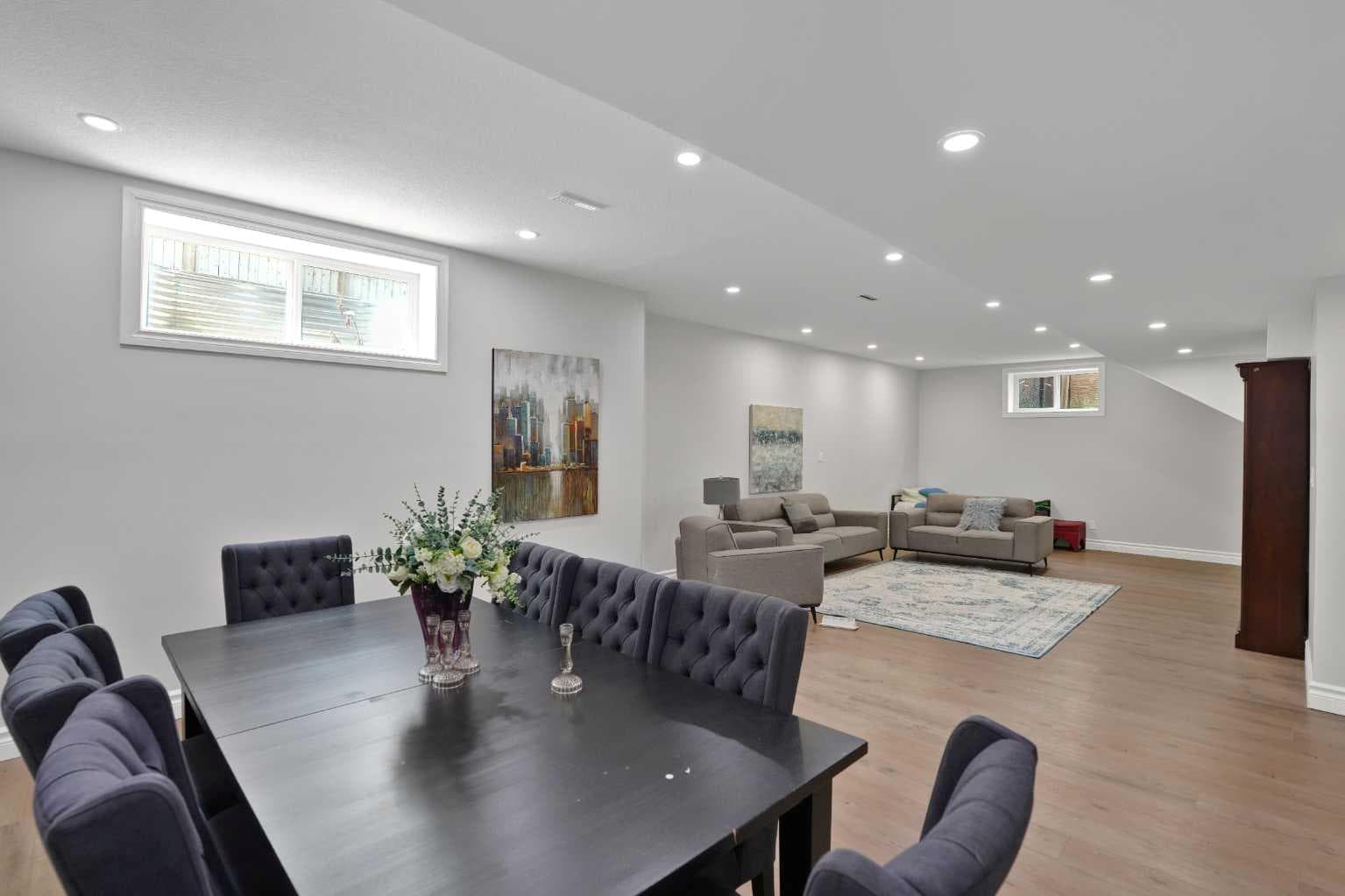 45 Sherwood View NW