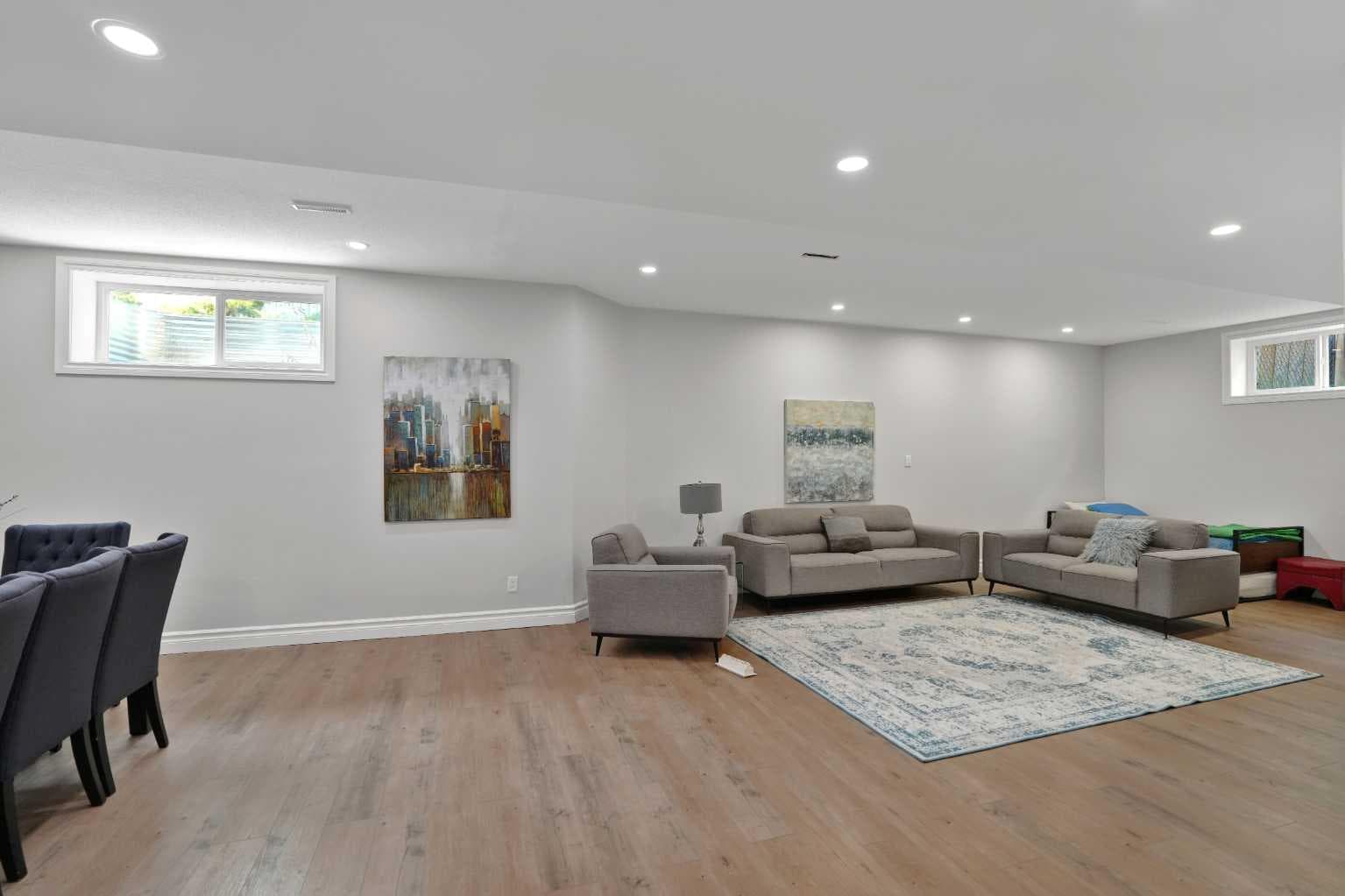 45 Sherwood View NW