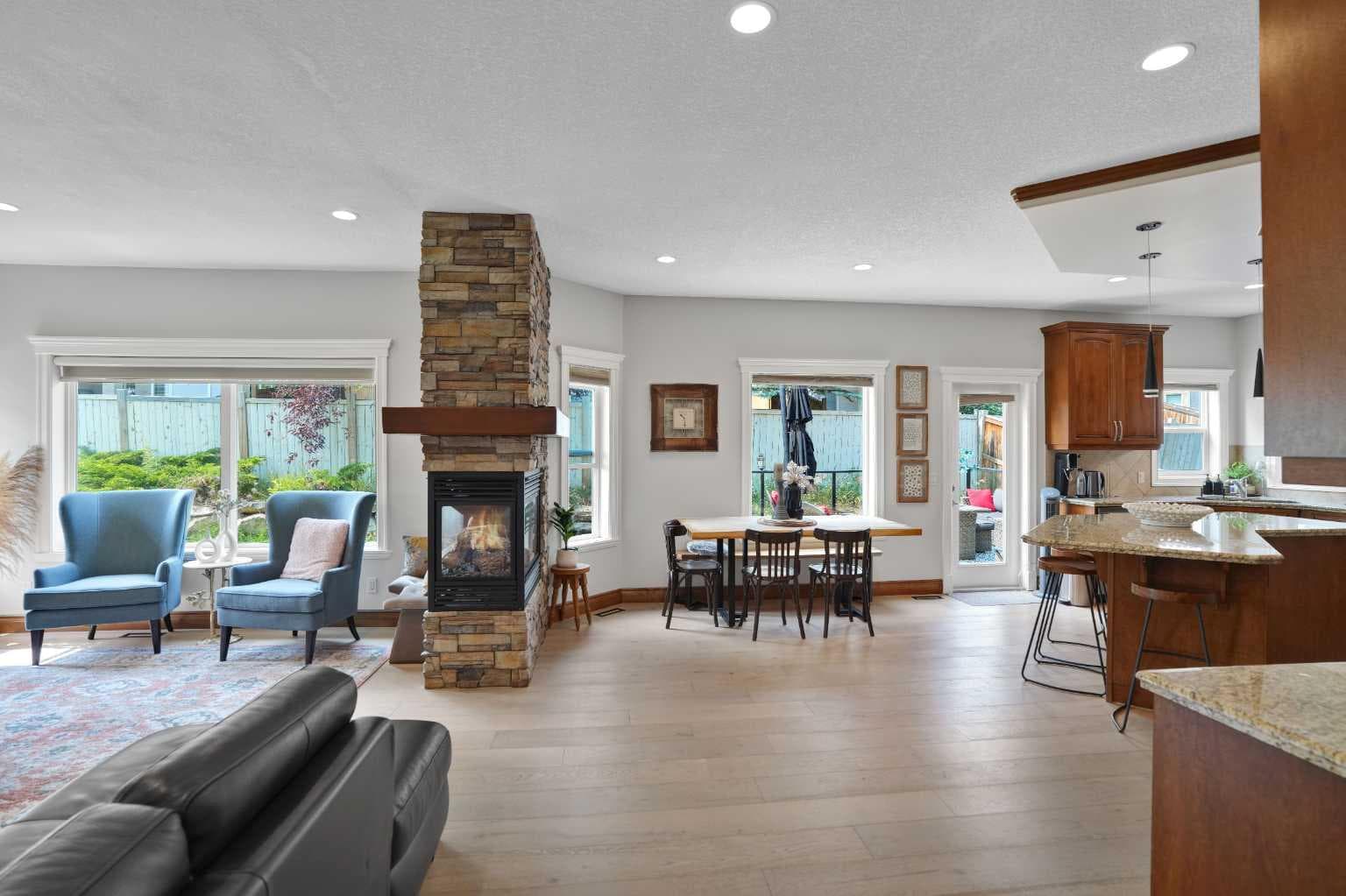 45 Sherwood View NW
