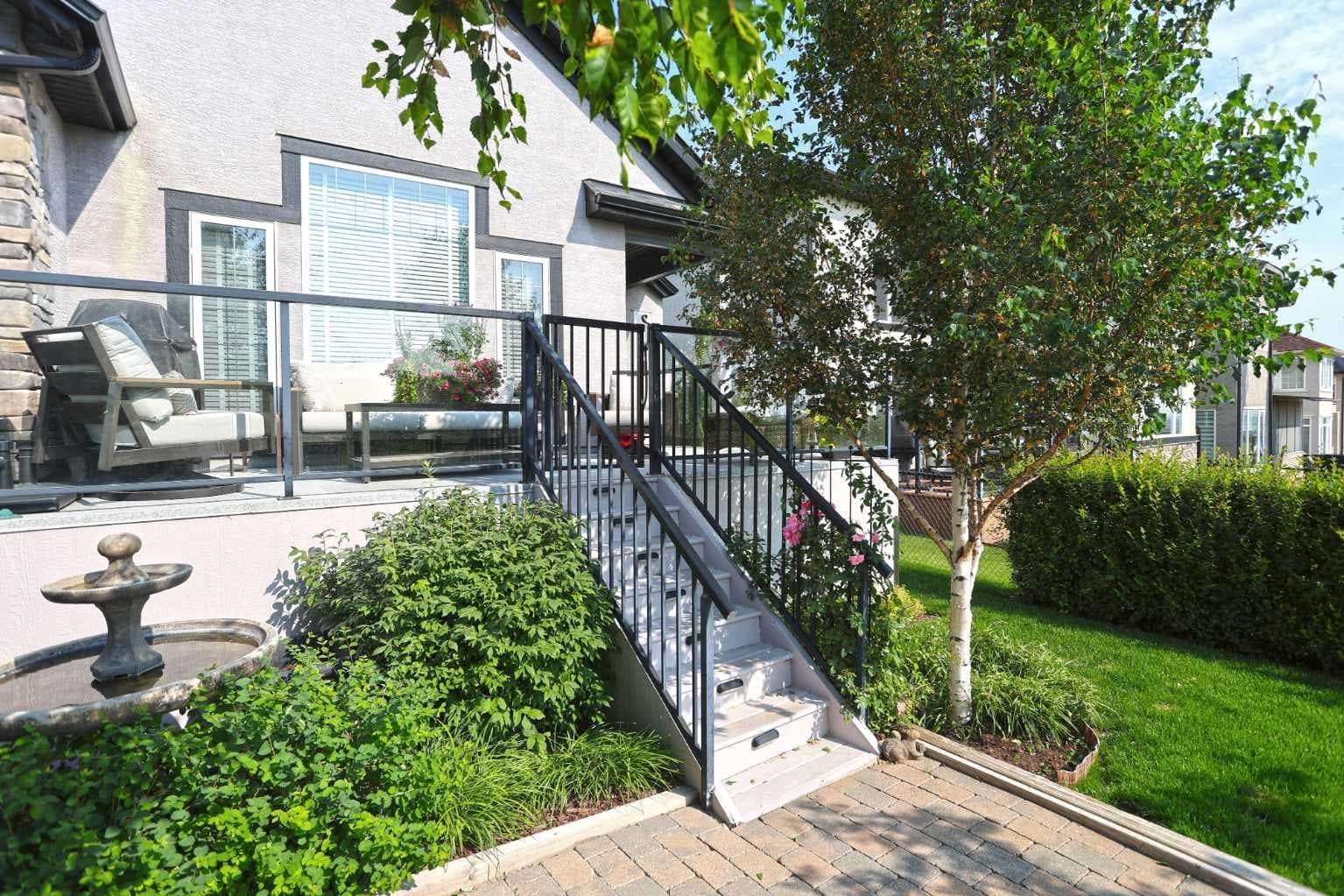 92 Sherwood Rise NW