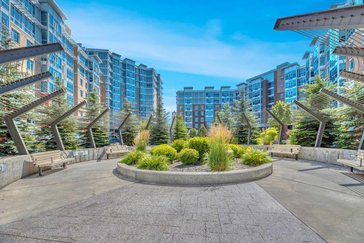1103, 16 Varsity Estates Circle NW