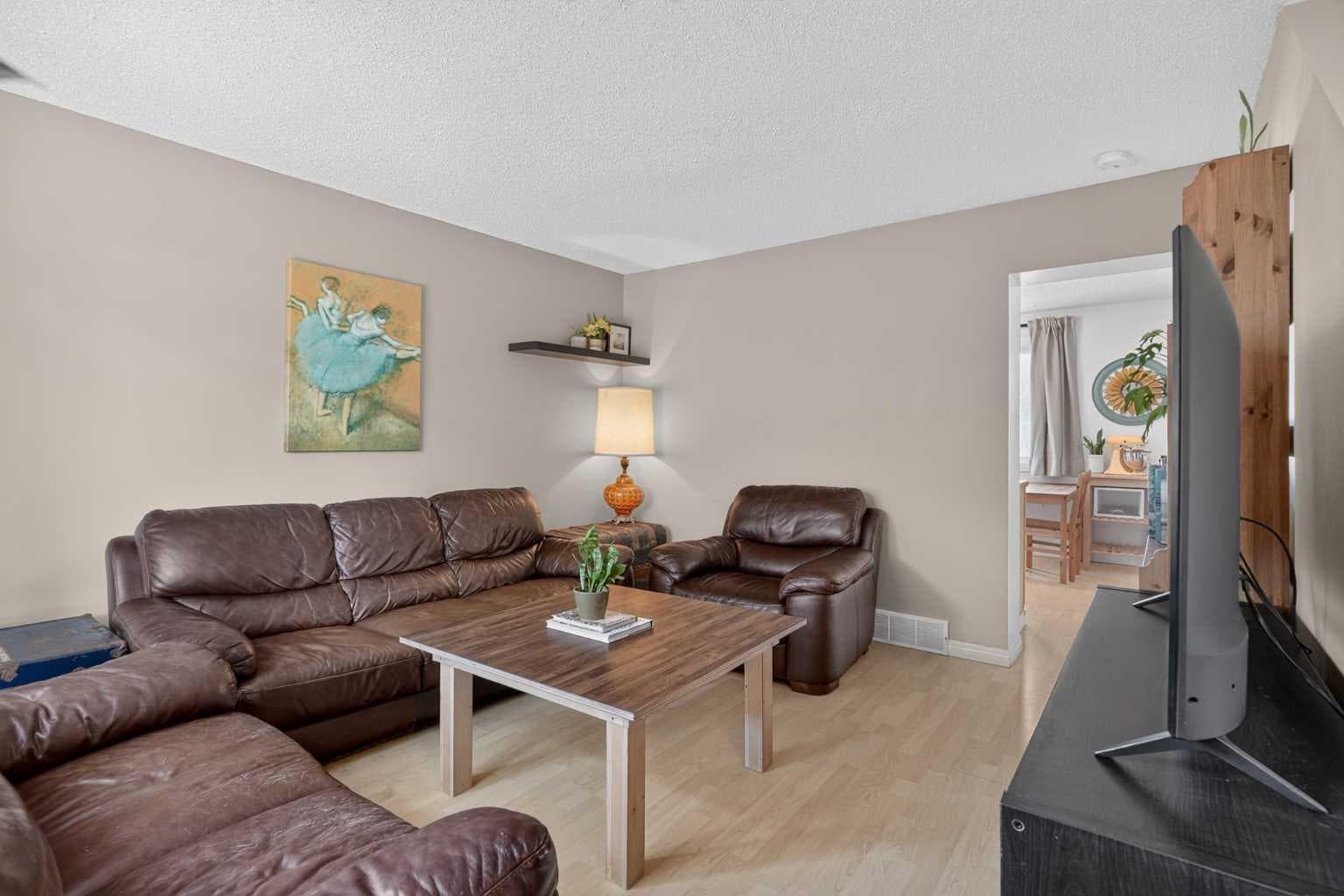137, 999 Canyon Meadows Drive SW