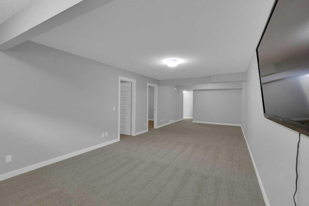 137 Willow Park 