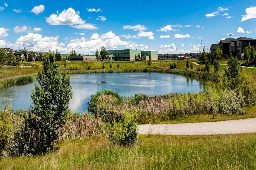 137 Willow Park 