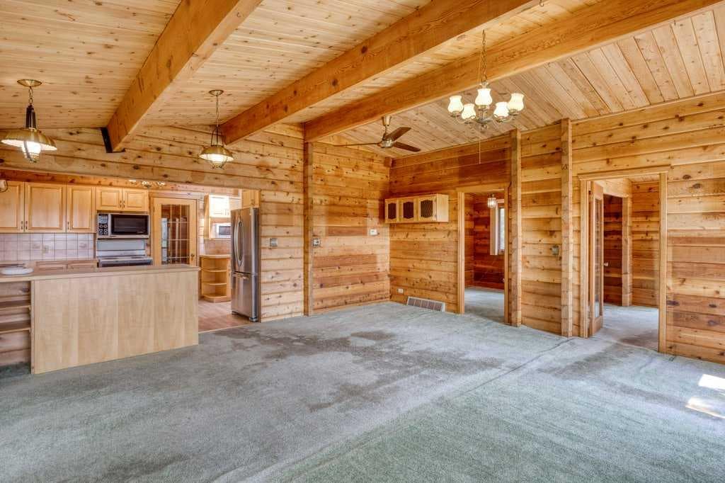 261126 Range Road 33  