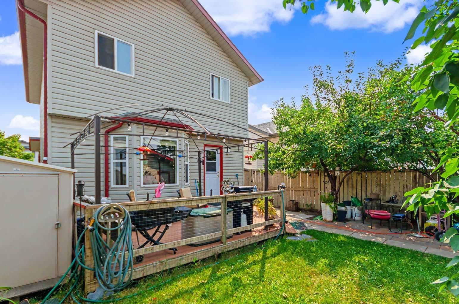 311 Erin Circle SE