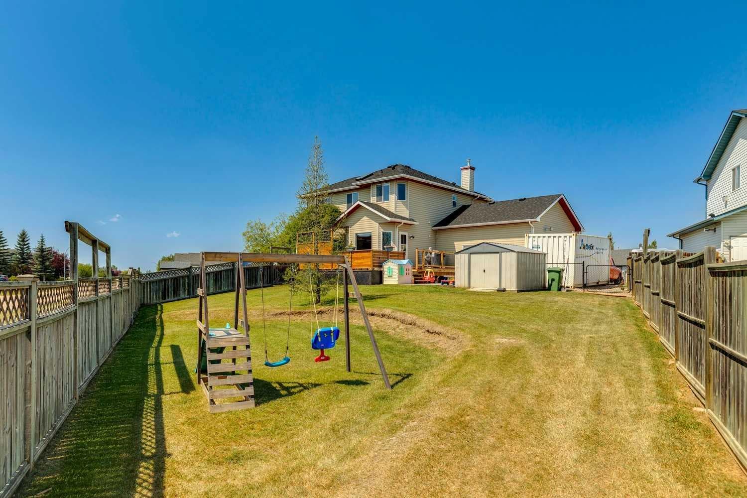 16 Henderson Bay NE