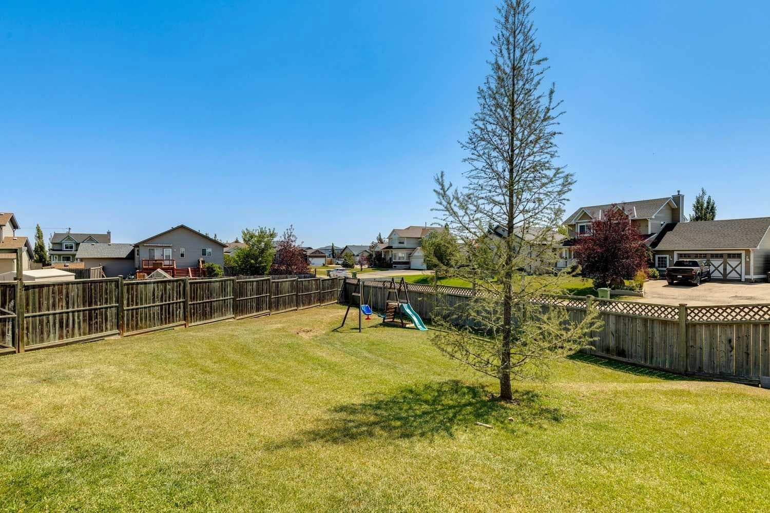 16 Henderson Bay NE