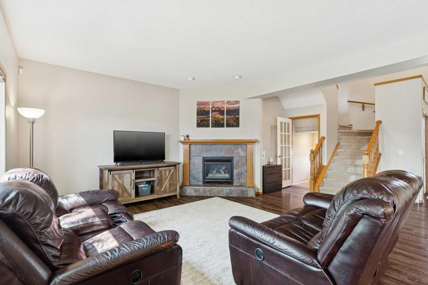 16 Henderson Bay NE