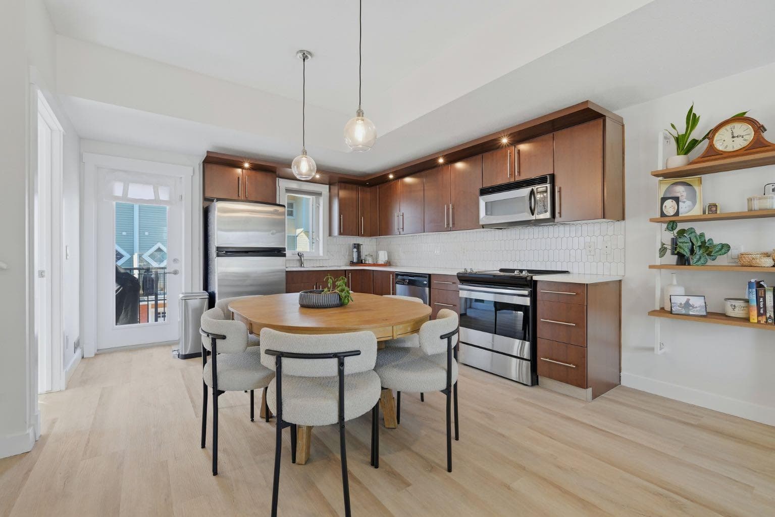 128 West Springs Road SW