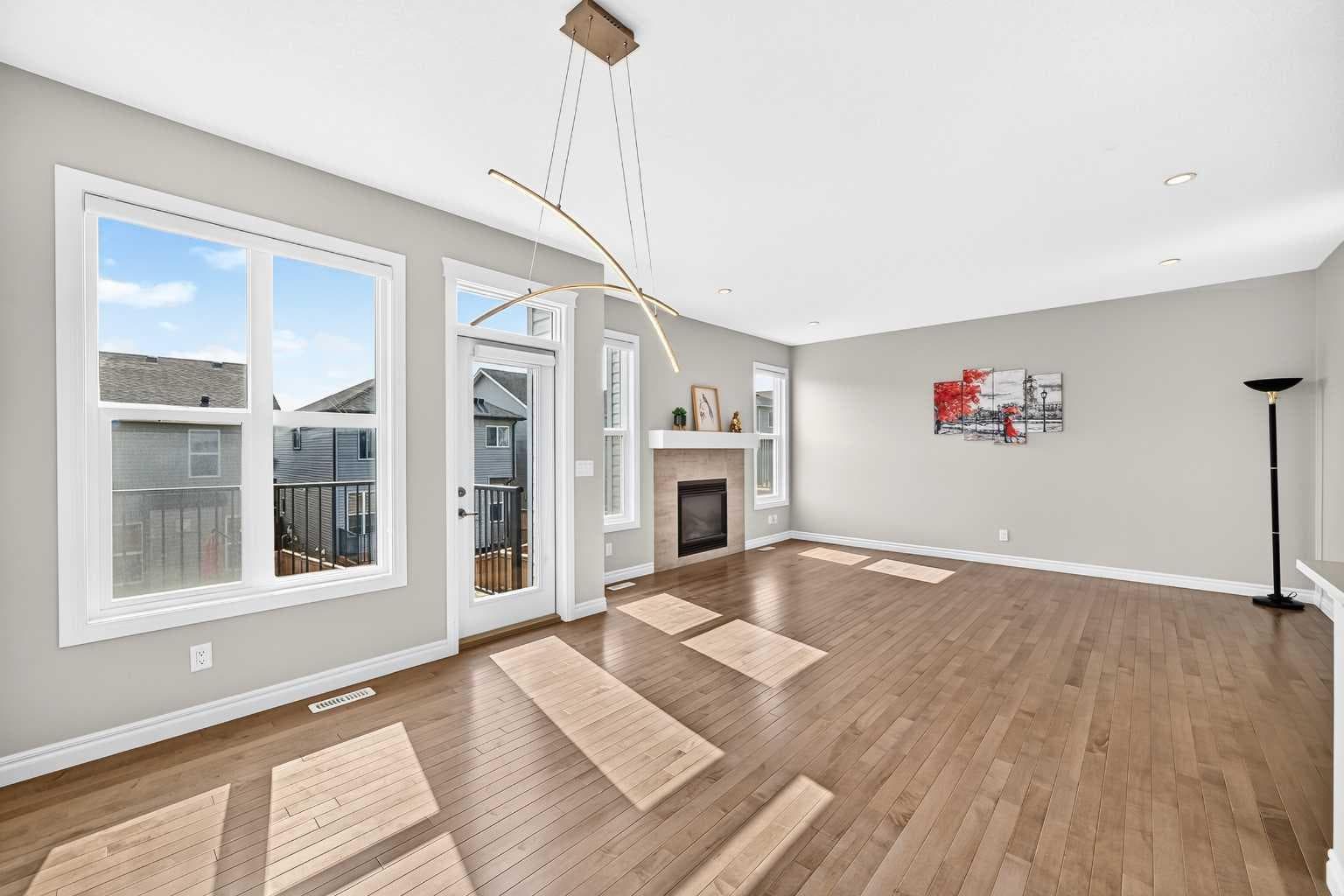 82 Nolanhurst Rise NW