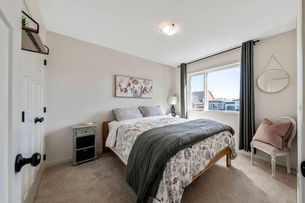 114 Seton Grove SE