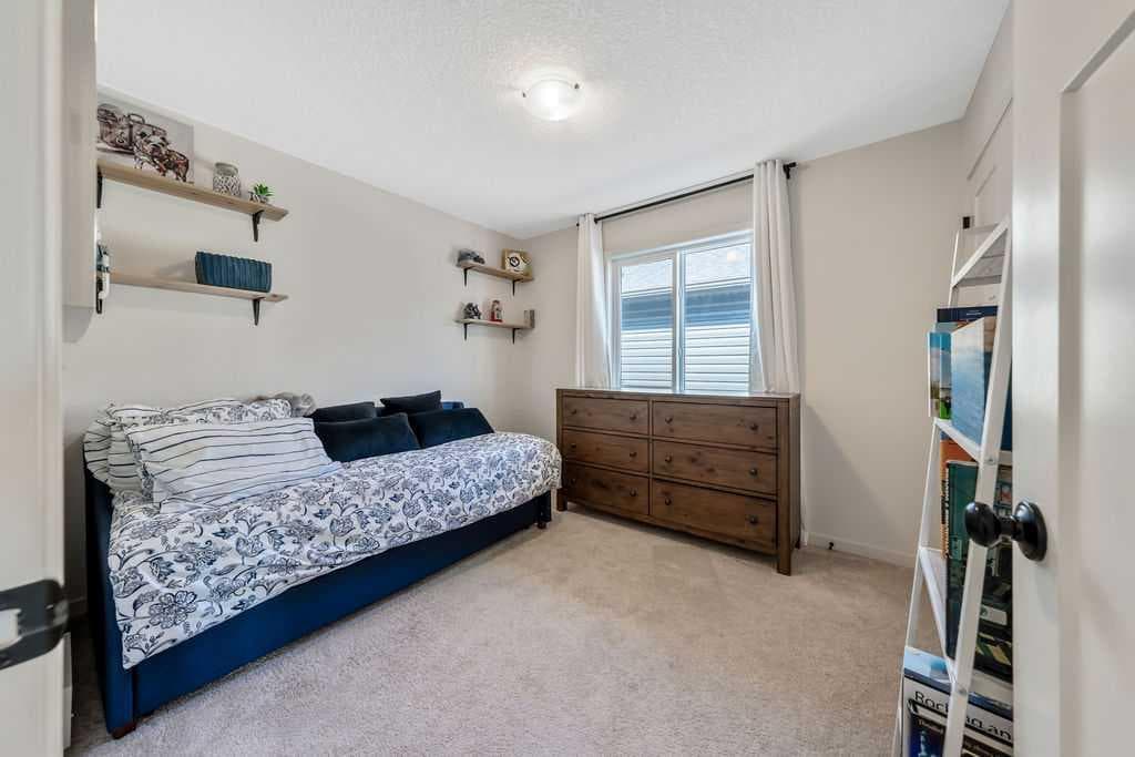 114 Seton Grove SE