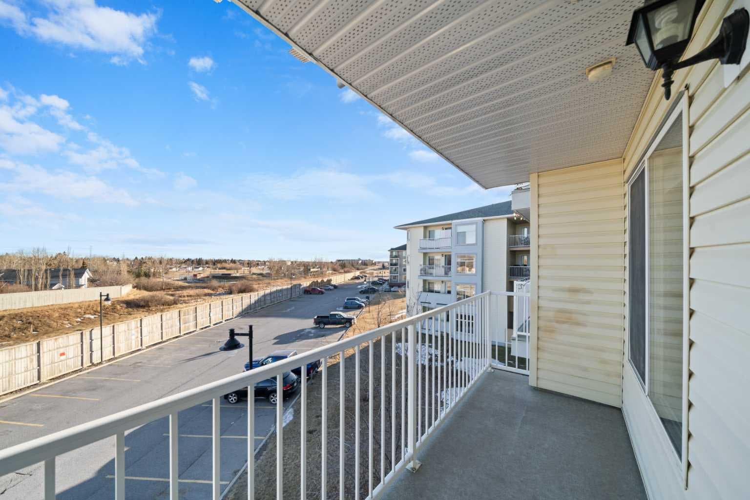 2321, 700 Willowbrook Road NW