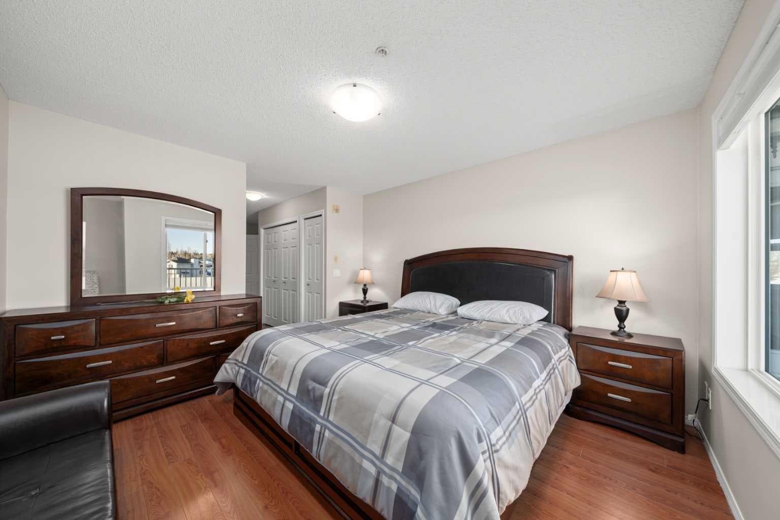 2321, 700 Willowbrook Road NW