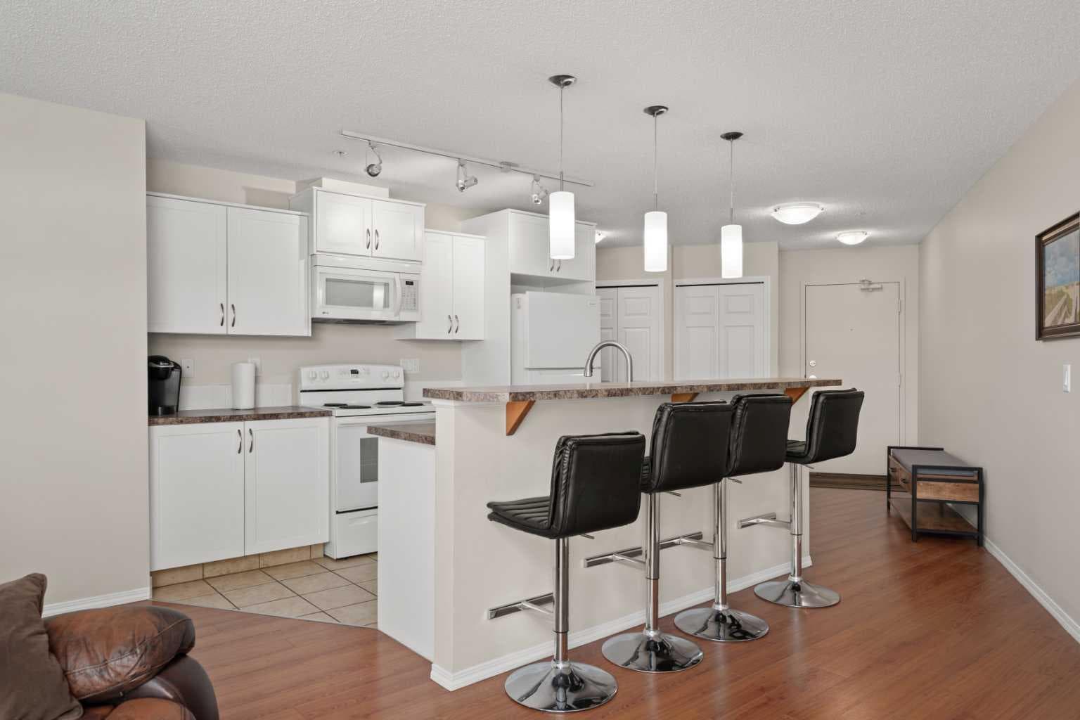 2321, 700 Willowbrook Road NW