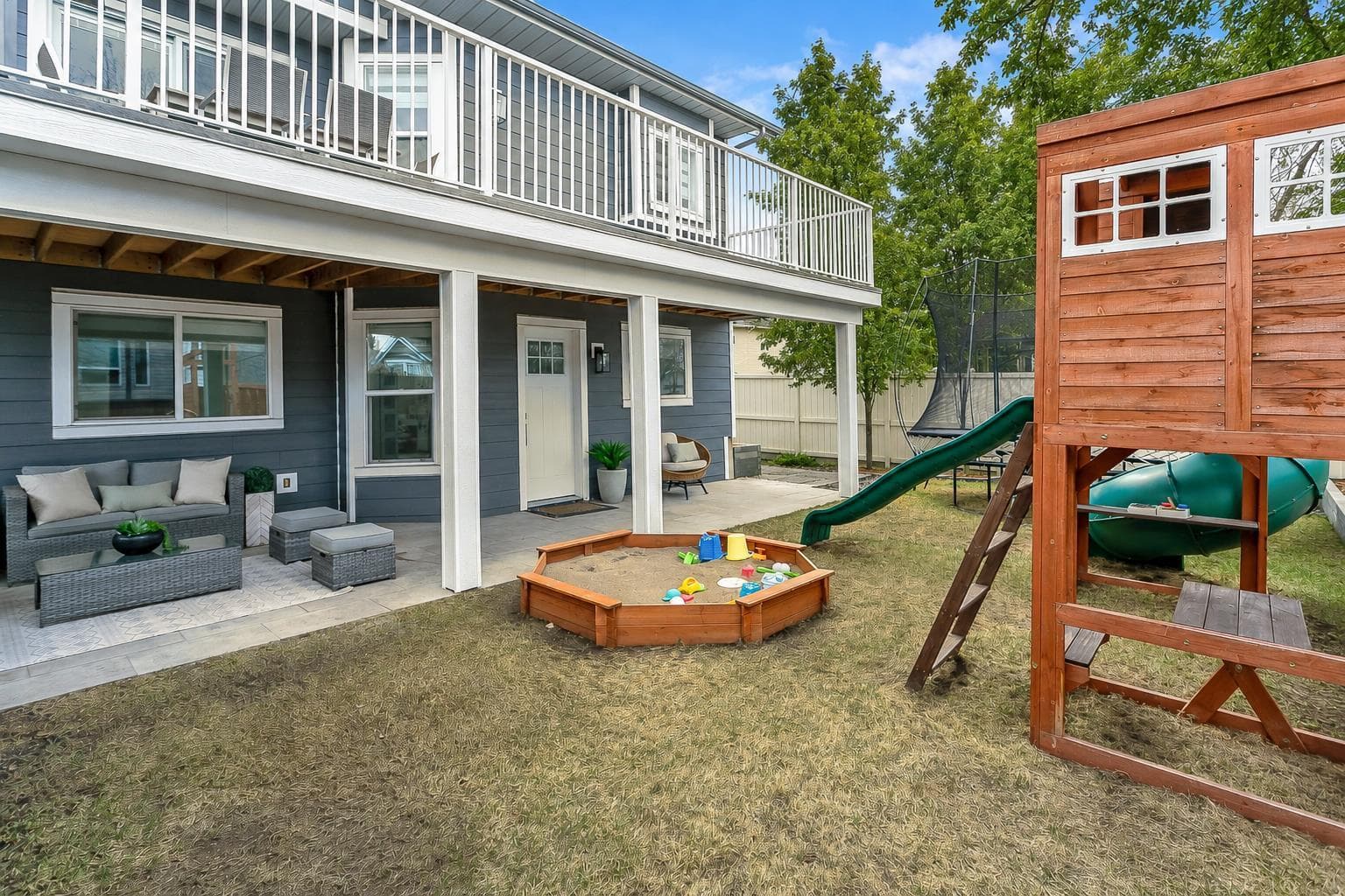 59 Rivercroft Close SE