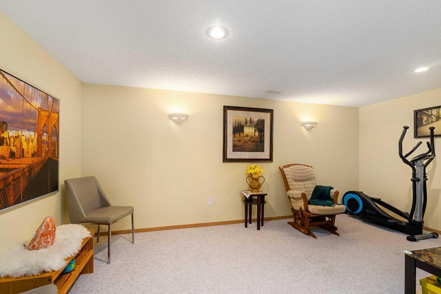 160 Millview Green SW