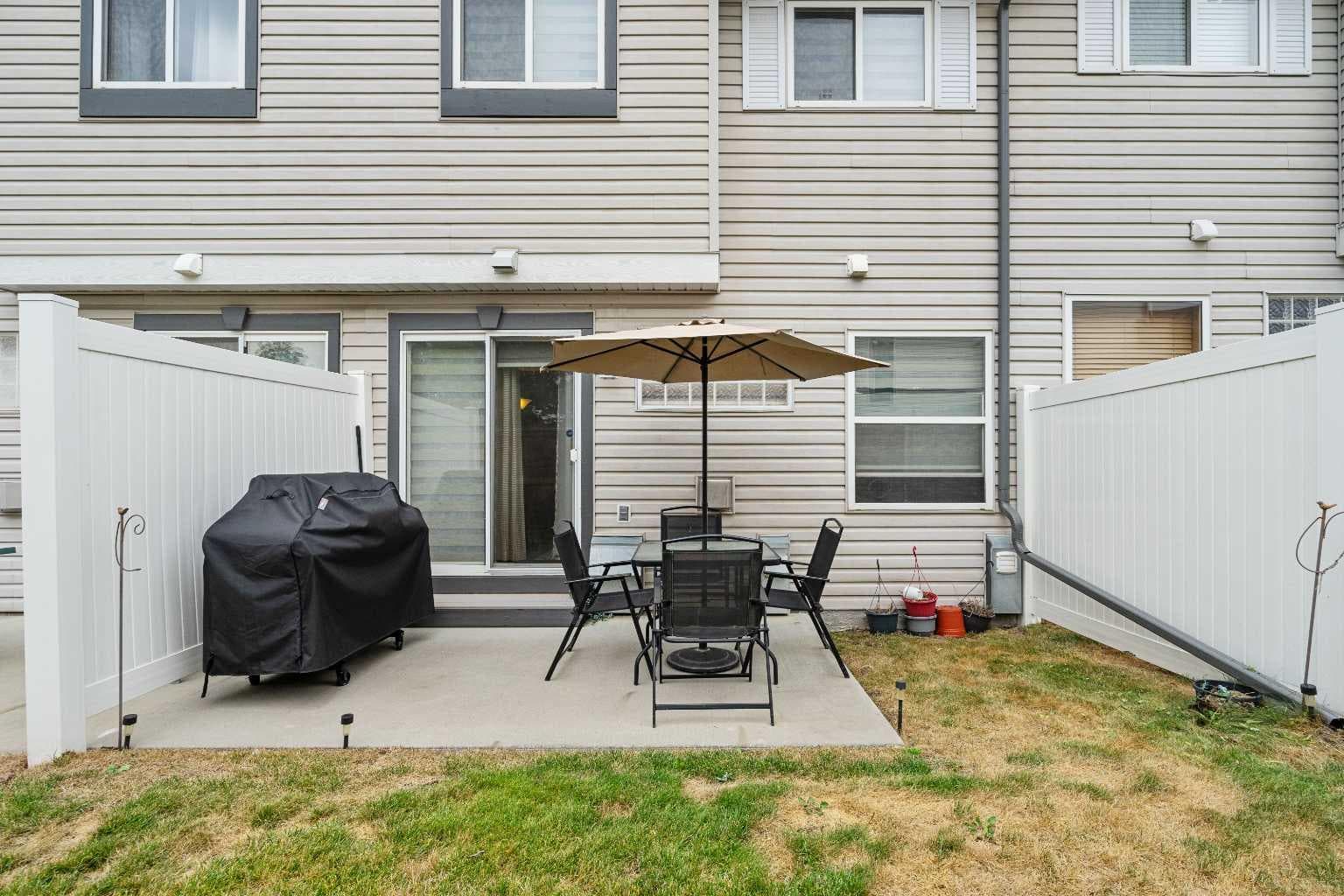 160 Millview Green SW