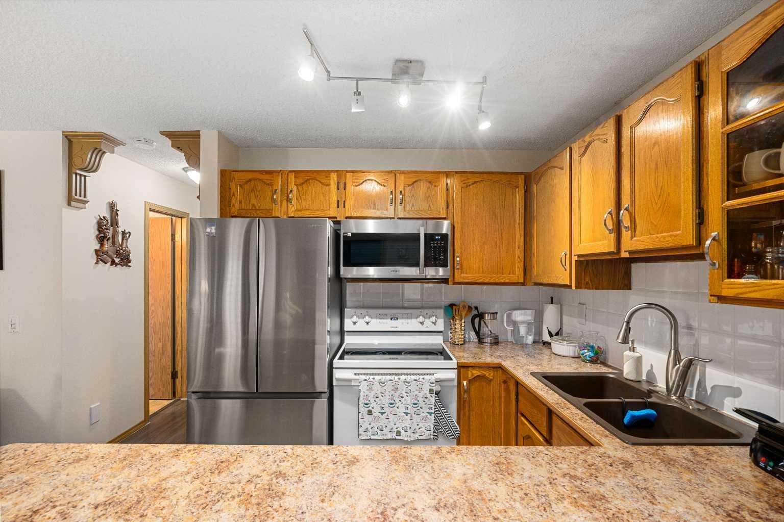 160 Millview Green SW