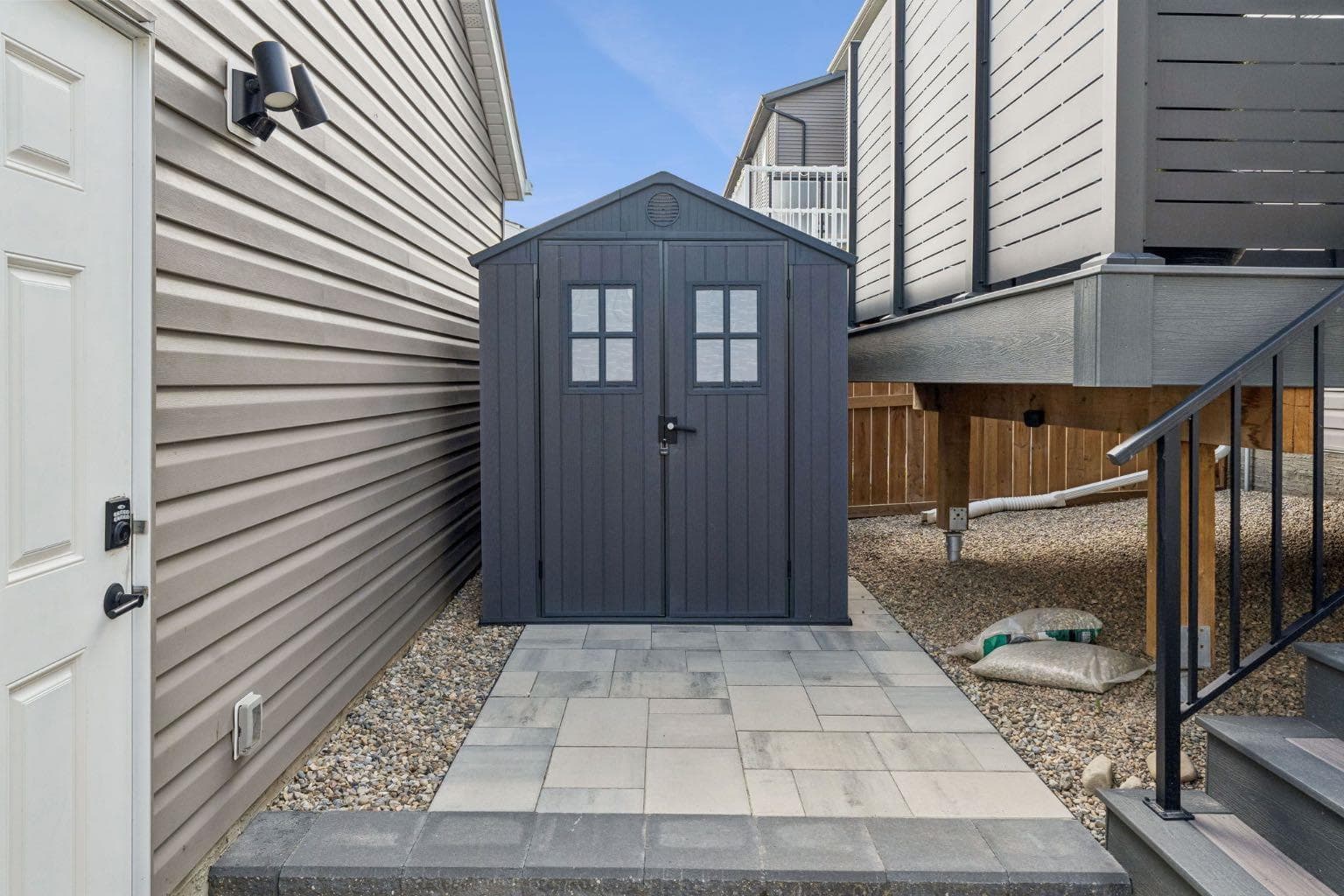 125 Rochester Way NW