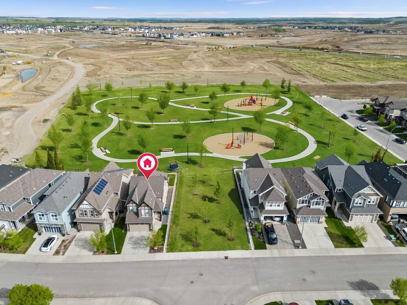27 Mahogany Crescent SE